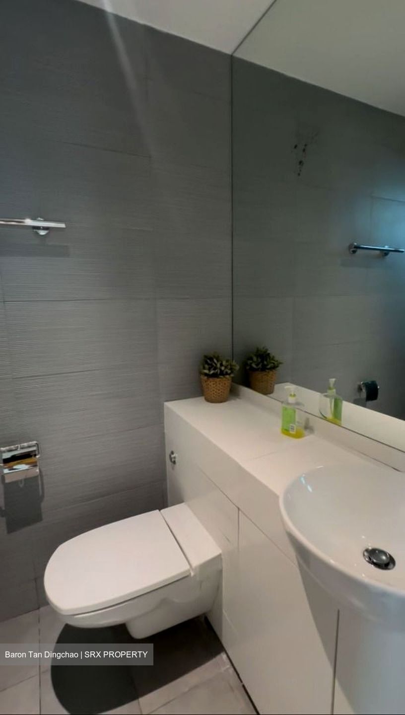 Regency Suites (D3), Apartment #553097411